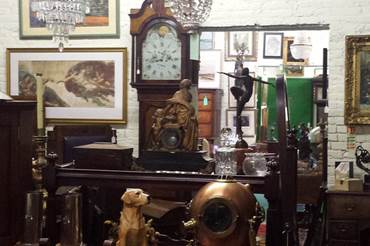Budby Antiques and Vintage Emporium