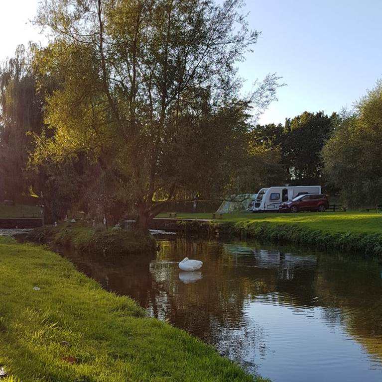Thornton’s Holt Camping Park Attraction Near Mercure Nottingham